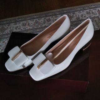 BRUGLIA(ブルーリア)27(24センチ) 新品の通販 by mama|ラクマ