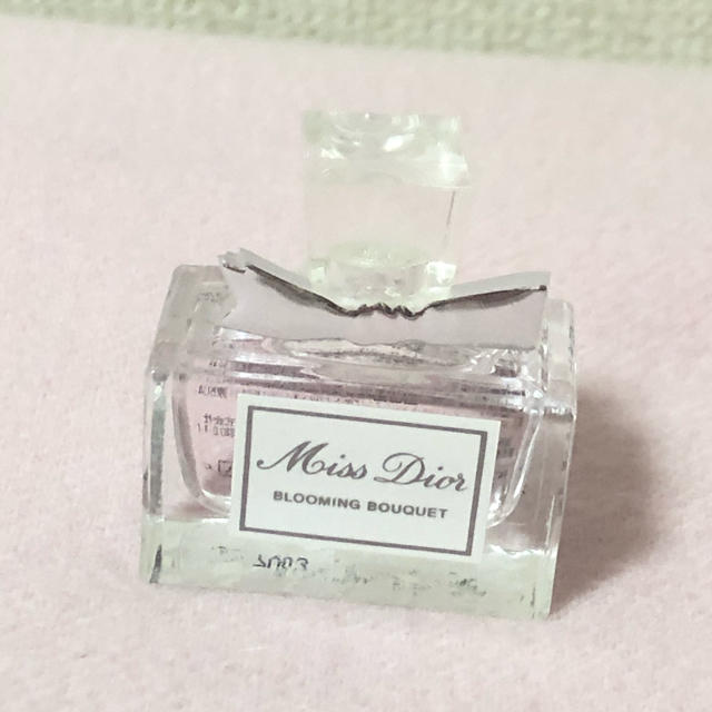 Christian Dior(クリスチャンディオール)のミス ディオール オードゥ トワレ コスメ/美容の香水(香水(女性用))の商品写真