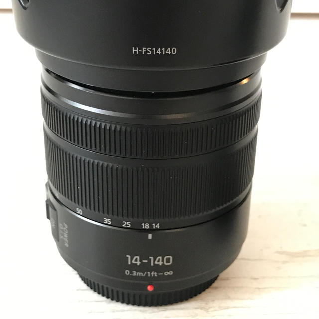 Panasonic(パナソニック)の【値下げ】パナソニック ズームレンズ 14-140mm H-FS14140 スマホ/家電/カメラのカメラ(レンズ(ズーム))の商品写真