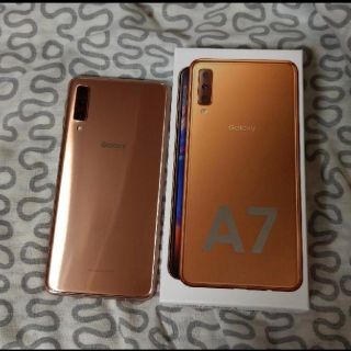 ギャラクシー(Galaxy)の楽天モバイル購入 Galaxy A7 ゴールド simフリースマホ本体(スマートフォン本体)