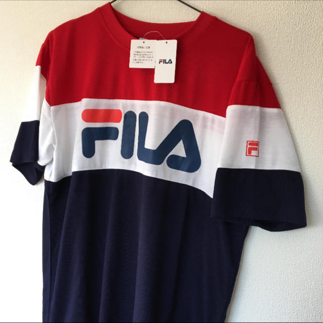 Fila Fira Tシャツ Wego 好きな方の通販 By コメントで値下げ S Shop フィラならラクマ