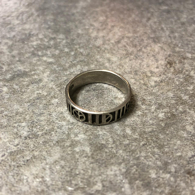 【Design Ring】ピースマーク刻印シルバーリング 925刻印 16号 メンズのアクセサリー(リング(指輪))の商品写真