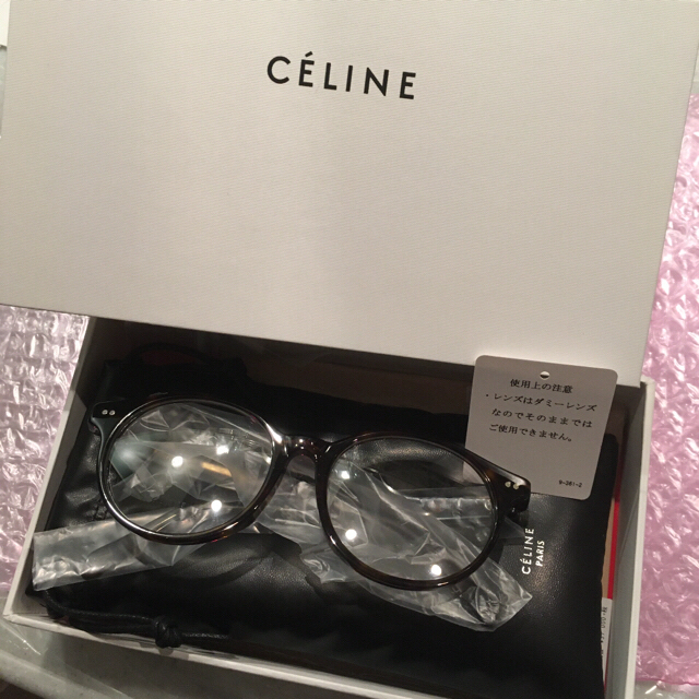 celine(セリーヌ)の新品★フィービー期 希少な旧ロゴ！ CELINE CL50008F 052 レディースのファッション小物(サングラス/メガネ)の商品写真