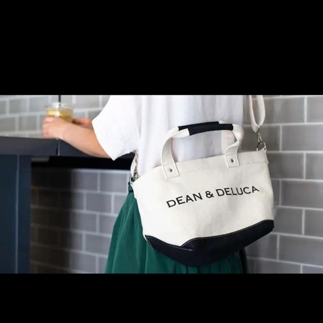 DEAN & DELUCA(ディーンアンドデルーカ)のショルダー付きキャンバストートバッグ Sサイズ 完売新品未使用 レディースのバッグ(トートバッグ)の商品写真