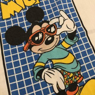 ディズニー(Disney)の大判❗️🌜ビンテージ シーツ🌛ミッキー cool クール(生地/糸)