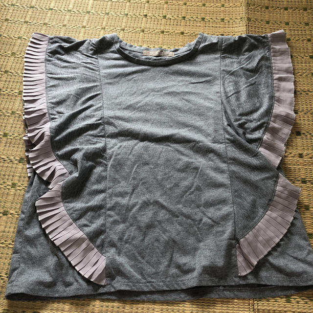 UNITED ARROWS(ユナイテッドアローズ)のフリルTシャツ レディースのトップス(Tシャツ(半袖/袖なし))の商品写真