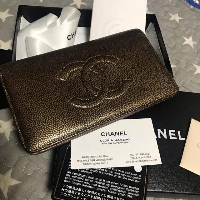 CHANEL(シャネル)のシャネル財布 レディースのファッション小物(財布)の商品写真