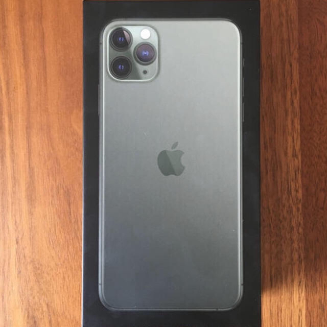 Apple(アップル)のiPhone 11 pro max スマホ/家電/カメラのスマートフォン/携帯電話(スマートフォン本体)の商品写真