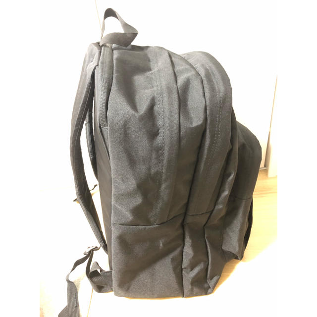 JANSPORT 黒リュック大容量 1