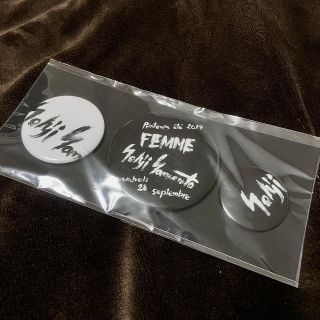 ヨウジヤマモト(Yohji Yamamoto)の新品未開封品♪ ヨウジヤマモト 缶バッジ Yohji Yamamoto(その他)