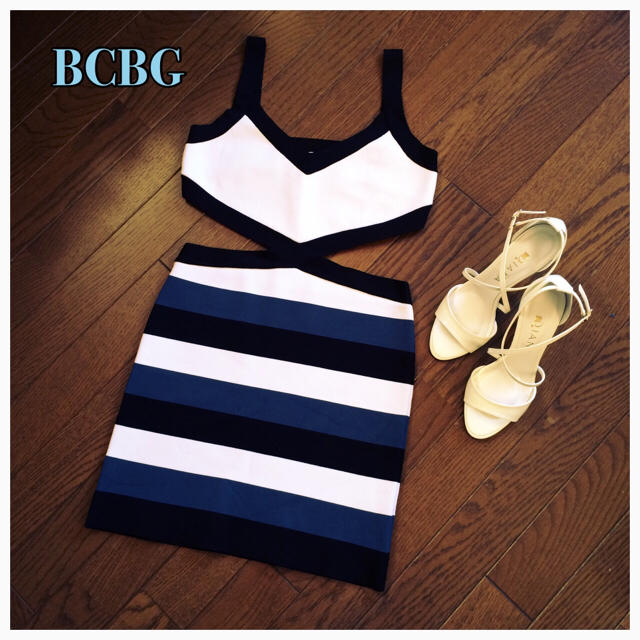 BCBG♡バックオープンsexyドレスワンピース