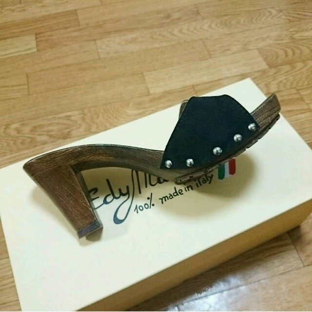 UNITED ARROWS(ユナイテッドアローズ)のEdy Mattei サンダル 23 レディースの靴/シューズ(サンダル)の商品写真