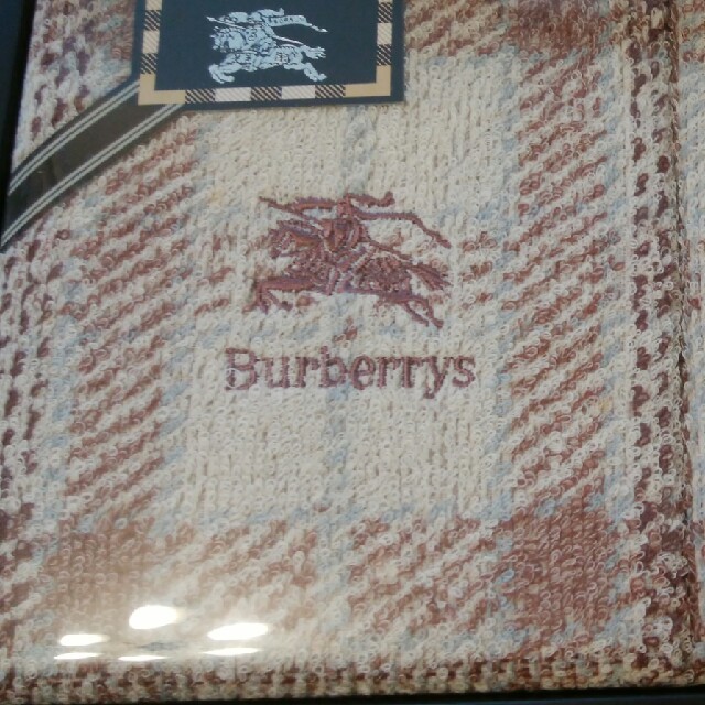 BURBERRY(バーバリー)のふるぴっぴ様専用　　バーバリー　BURBERRY　タオルギフト　タオル インテリア/住まい/日用品の日用品/生活雑貨/旅行(タオル/バス用品)の商品写真