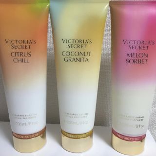 ヴィクトリアズシークレット(Victoria's Secret)のヴィクトリアシークレット ボディローション3点\❤︎/(ボディローション/ミルク)