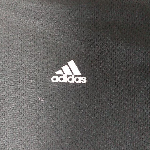 adidas(アディダス)のアディダス　Tシャツ　L レディースのトップス(Tシャツ(半袖/袖なし))の商品写真