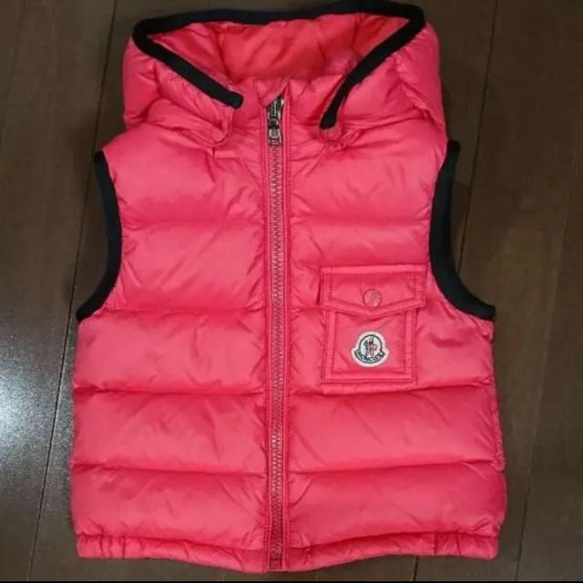 MONCLER - 【MONCLER】ダウンベスト キッズの通販 by ゆっぴー's shop ...