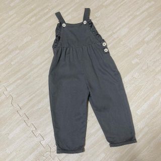 ザラキッズ(ZARA KIDS)のZARA  フリル　ボタン　オーバーオール  サロペット  98㎝(パンツ/スパッツ)