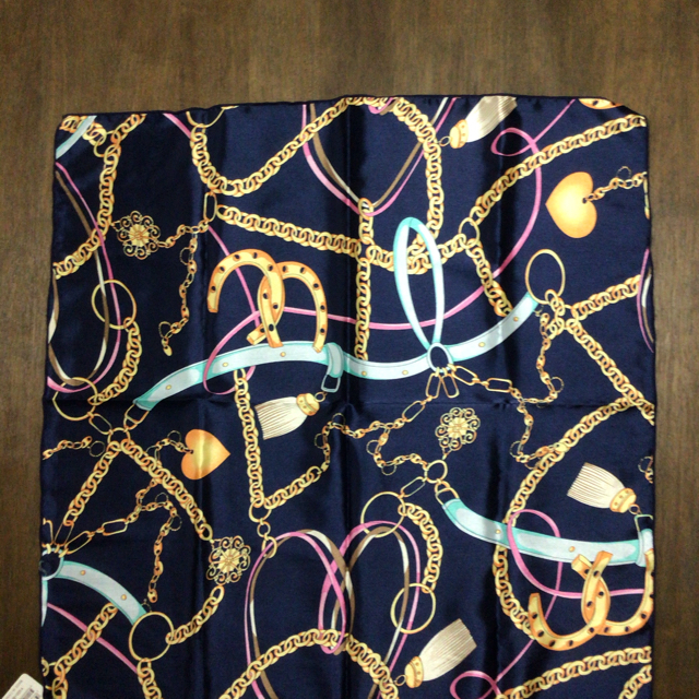 　　 スカーフ レディースのファッション小物(バンダナ/スカーフ)の商品写真