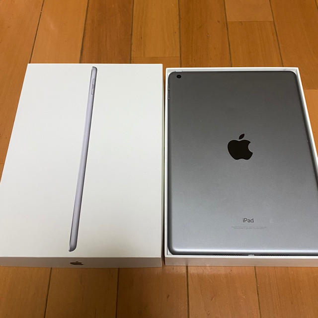 iPad 9.7 第6世代 Wifi 32Gb アイパッド