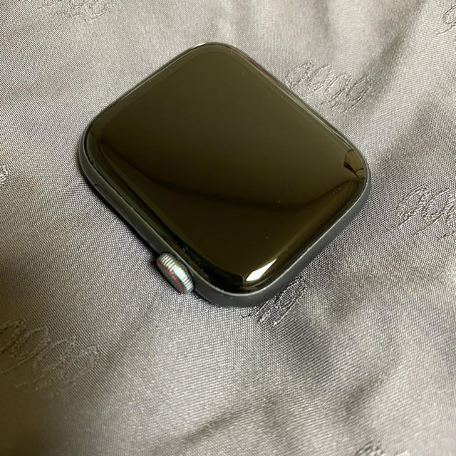 Apple Watch(アップルウォッチ)のApple Watch series 4 セルラーモデル 44mm スマホ/家電/カメラのスマートフォン/携帯電話(その他)の商品写真