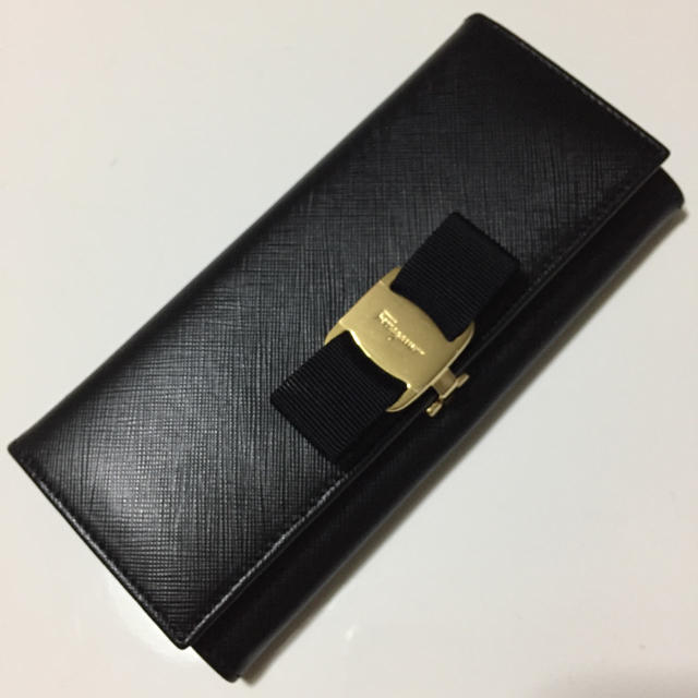 Salvatore Ferragamo(サルヴァトーレフェラガモ)の専用品  フェラガモ ♪ 長財布 レディースのファッション小物(財布)の商品写真