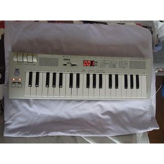 ヤマハ(ヤマハ)のYAMAHA SK1XG（CBX-K1XG） 37鍵 音源内蔵MIDIキーボード(キーボード/シンセサイザー)