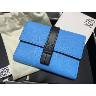 ロエベ(LOEWE)の最終お値下げ  ロエベ　スモールバーティカルウォレット(財布)