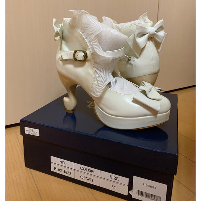 新品♡ アリスアンドザパイレーツ白靴 | フリマアプリ ラクマ
