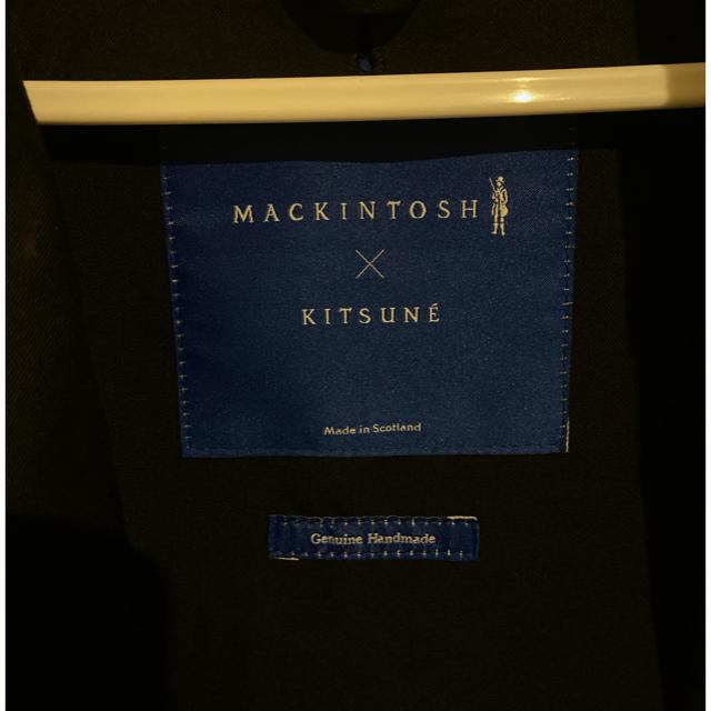 MACKINTOSH(マッキントッシュ)の最終値下　Mackintosh × kitsune ゴム引きコート メンズのジャケット/アウター(ステンカラーコート)の商品写真