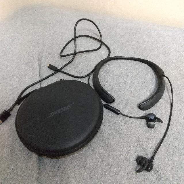 QuietControl 30 BOSE ワイヤレスイヤホン - ヘッドフォン/イヤフォン