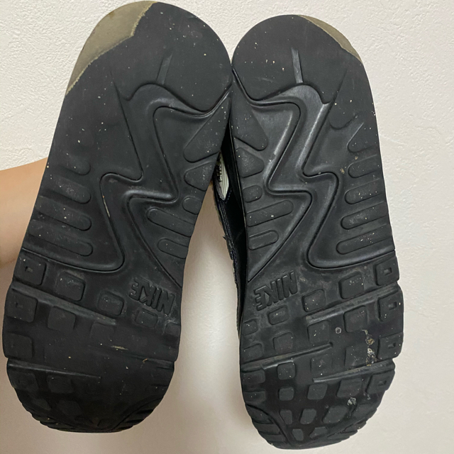 NIKE(ナイキ)のnike air max 23.5cm レディースの靴/シューズ(スニーカー)の商品写真