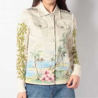 デシグアル(DESIGUAL)の新品タグ付き♪定価19900円　デシグアル　デニム　ジャケット　大特価(Gジャン/デニムジャケット)