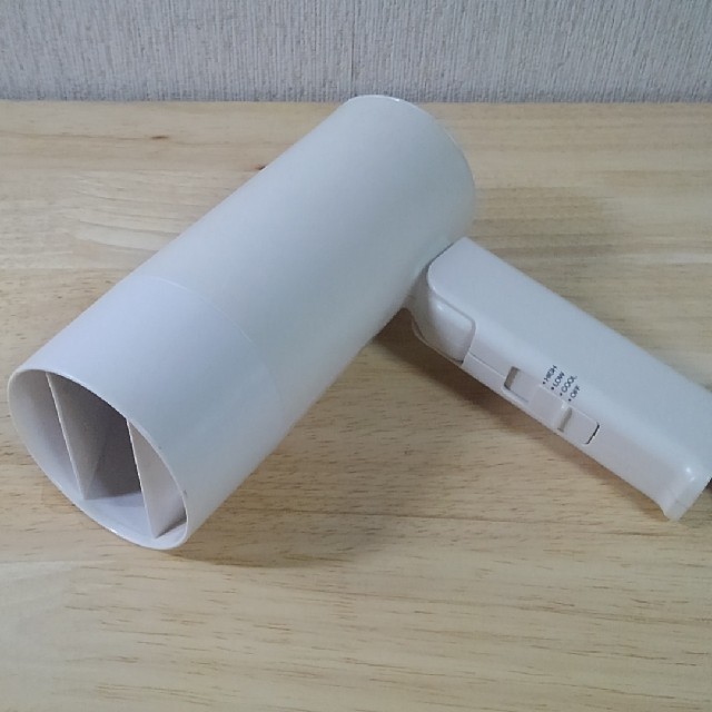 MUJI (無印良品)(ムジルシリョウヒン)の送料込み　無印　ドライヤー スマホ/家電/カメラの美容/健康(ドライヤー)の商品写真