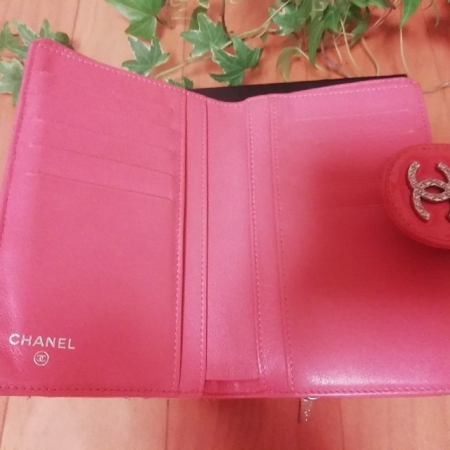 CHANEL(シャネル)のシャネル　財布 レディースのファッション小物(財布)の商品写真