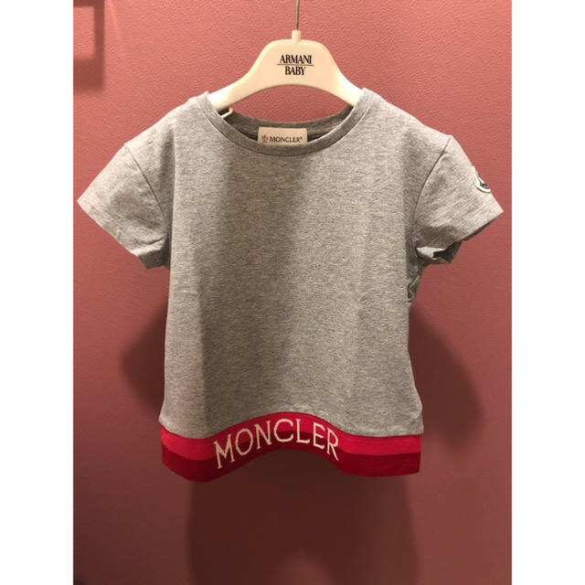 MONCLER(モンクレール)のモンクレール 4A Tシャツ mama様専用 キッズ/ベビー/マタニティのキッズ服女の子用(90cm~)(Tシャツ/カットソー)の商品写真