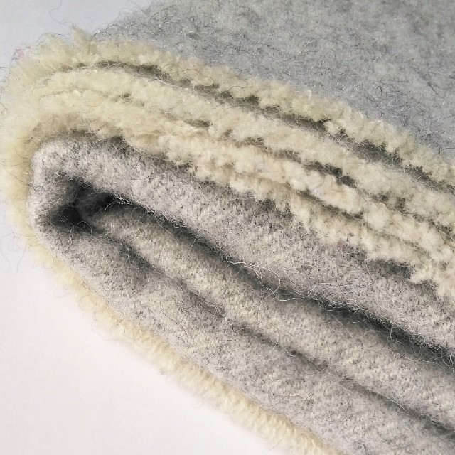 nest Robe(ネストローブ)のTOUJOURS✨トゥジュー カシミア混ウール 大判ストール 肩掛け Lグレー レディースのファッション小物(ストール/パシュミナ)の商品写真