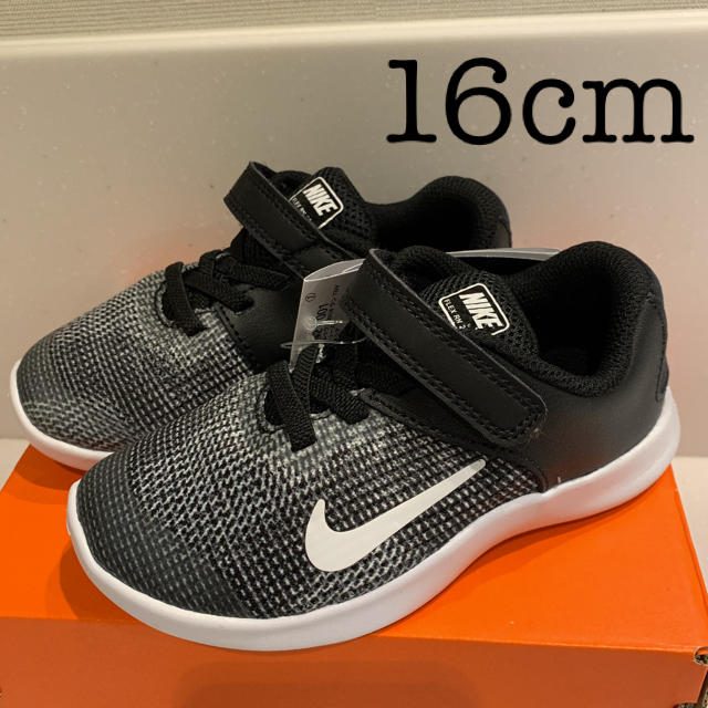 NIKE(ナイキ)の新品未使用！ナイキ NIKE フレックス スニーカー キッズ キッズ/ベビー/マタニティのキッズ靴/シューズ(15cm~)(スニーカー)の商品写真