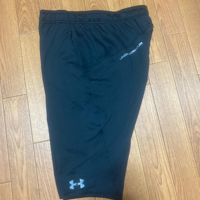 UNDER ARMOUR(アンダーアーマー)のアンダーアーマー ハーフパンツ メンズのパンツ(ショートパンツ)の商品写真