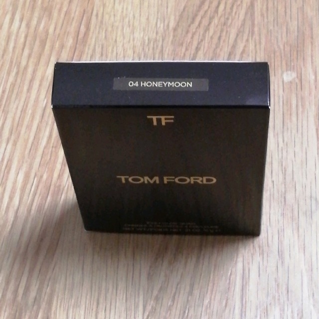 TOM FORD(トムフォード)の【新品】TOM FORD アイカラー クォード #04 ハネムーン トムフォード コスメ/美容のベースメイク/化粧品(アイシャドウ)の商品写真