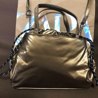 ザラ(ZARA)の新品・ZARA（ザラ ）トート バック(トートバッグ)