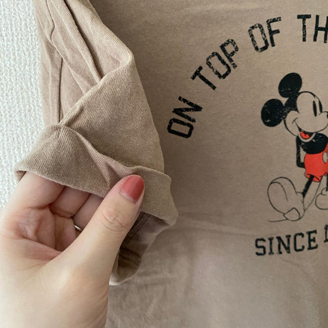 Right-on(ライトオン)のRight-on DisneyTシャツ レディースのトップス(Tシャツ(半袖/袖なし))の商品写真