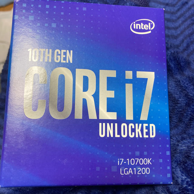 Intel i7 10700K - PCパーツ