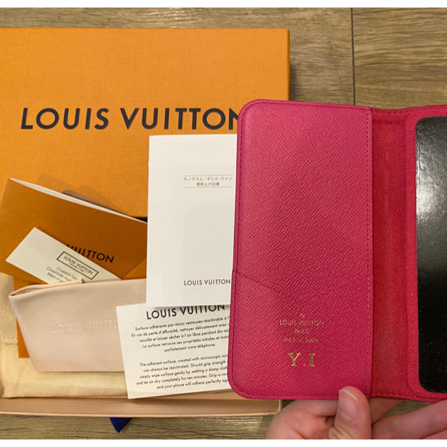 LOUIS VUITTON(ルイヴィトン)のLOUIS VUITTONケース スマホ/家電/カメラのスマホアクセサリー(iPhoneケース)の商品写真