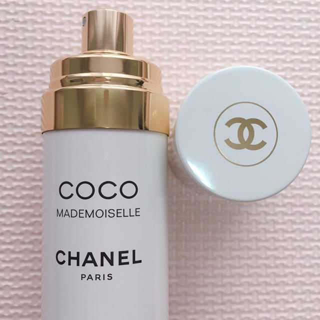 CHANEL(シャネル)のシャネル　ココマドモアゼル  フレッシュ　ボディミスト コスメ/美容のボディケア(ボディローション/ミルク)の商品写真