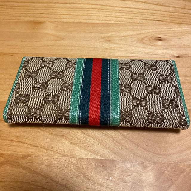 Gucci(グッチ)のGUCCI 長財布 レディースのファッション小物(財布)の商品写真