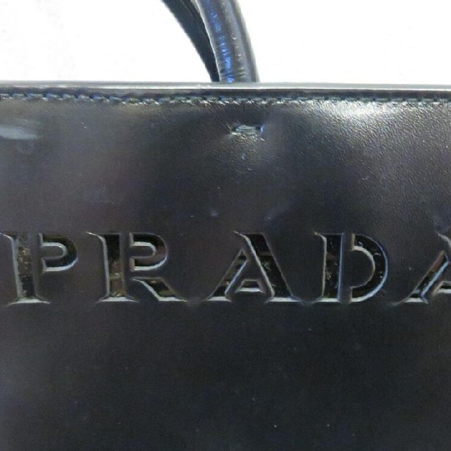 PRADA(プラダ)のプラダ　ハンドバッグ　中古　黒 レディースのバッグ(ハンドバッグ)の商品写真