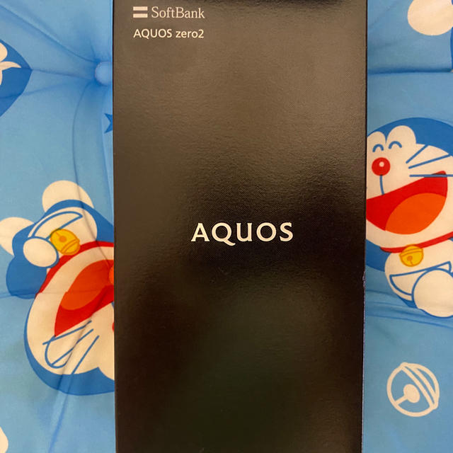 SHARP(シャープ)の【新品未使用】AQUOS zero2 906SH 〇 スマホ/家電/カメラのスマートフォン/携帯電話(スマートフォン本体)の商品写真