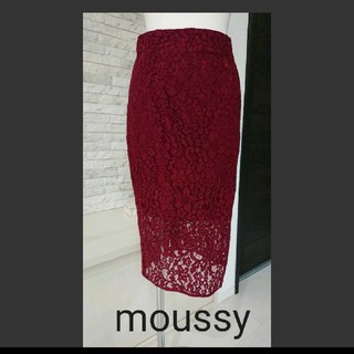 マウジー(moussy)のマウジー MOUSSY バックスリットレースミディタイトスカート(ロングスカート)