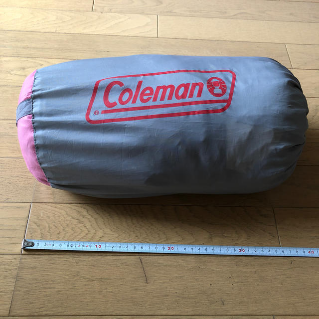 Coleman(コールマン)のコールマン　寝袋　子供用　ピンク スポーツ/アウトドアのアウトドア(寝袋/寝具)の商品写真