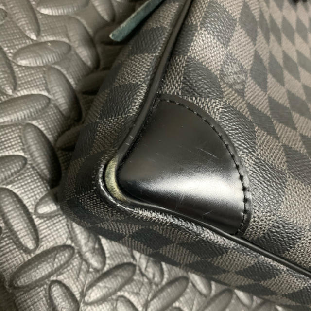 LOUIS VUITTON(ルイヴィトン)のLOUIS VUITTON ビジネスバッグ グラフィット メンズのバッグ(ビジネスバッグ)の商品写真